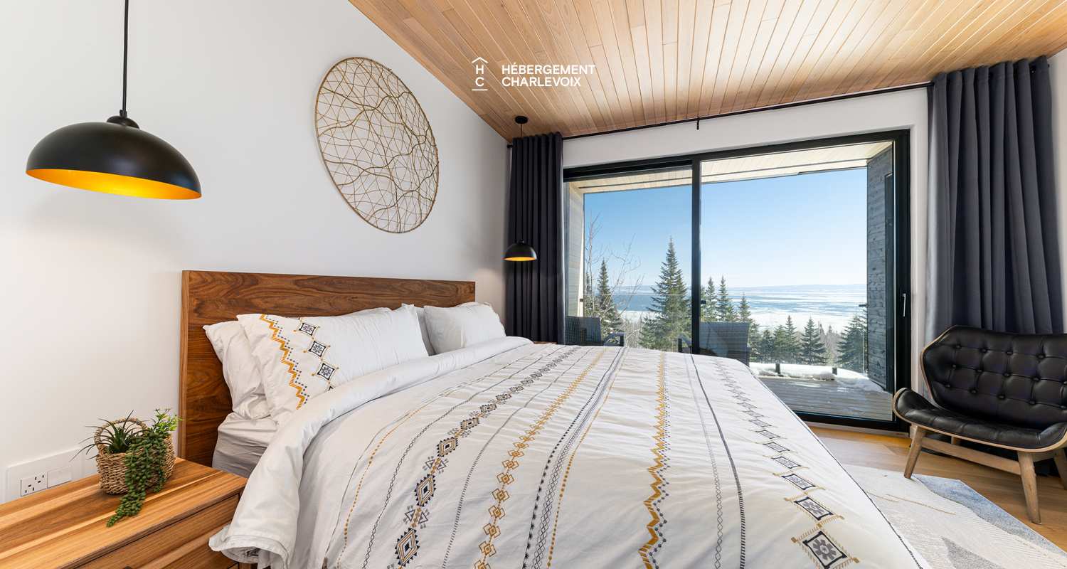 ALT-49 - Villa contemporaine offrant les splendeurs du St-Laurent!